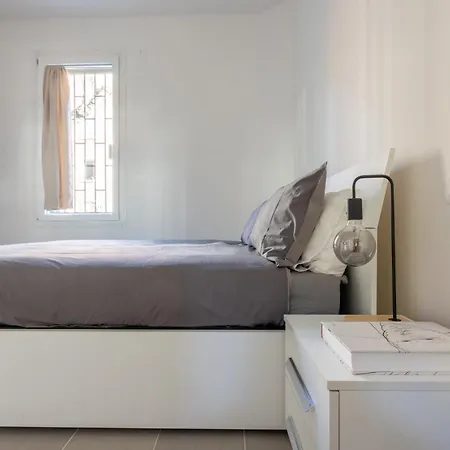 Bentivogli 66 * Bologna